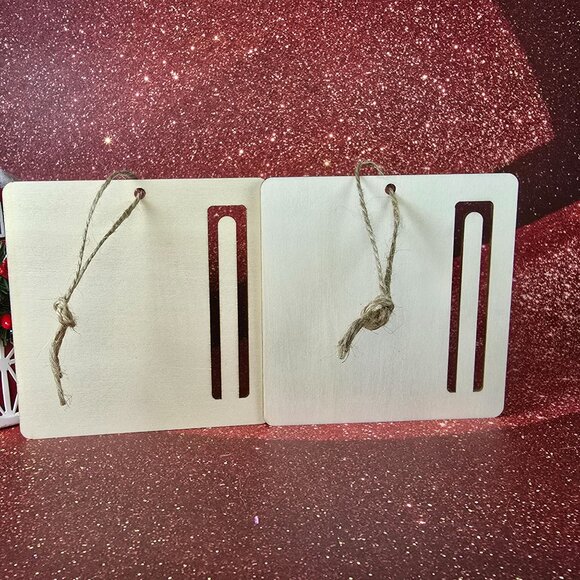 Santa Gifts Wooden Money‎ Holders Set Of 2 (NWOT) - Picture 4 of 4